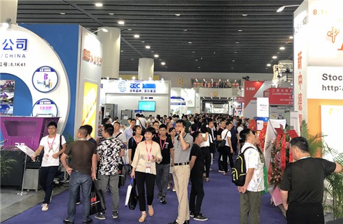 展會(huì )第二天999.jpg